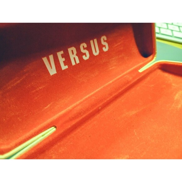 Vintage VERSUS Versace Sunglasses Empty Case Pearl Rare 80s Storage Box + cloth main image 8